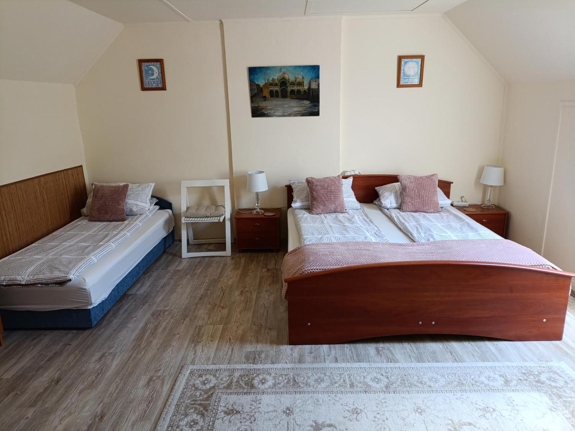Céhmesterek apartman Eger Esterno foto